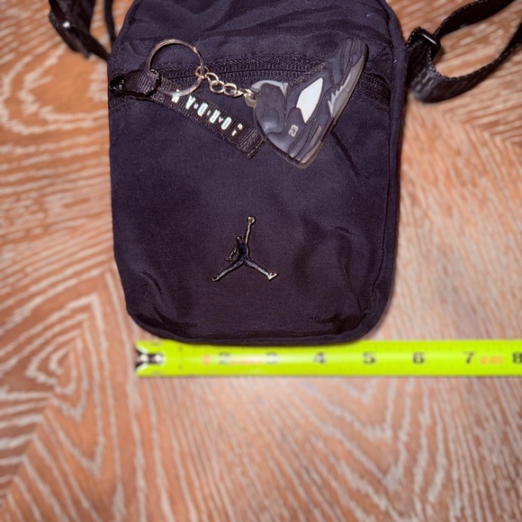 Nike Jordan Airborne Festival Bag - Picture 8 of 10